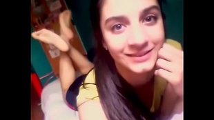 18-year-old Argentinian shows off shiny soles on Instagram